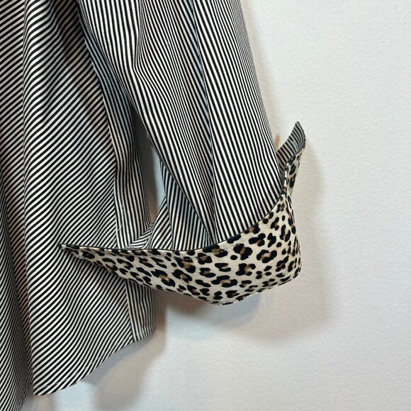 Chicos Black & White Striped Blouse with leopard detailing Size 3 - Picture 5 of 9